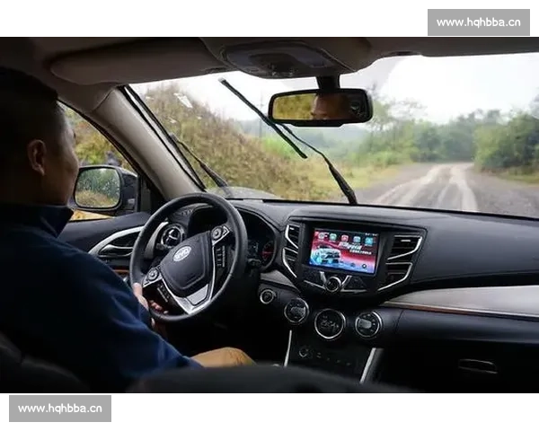 龙游魔鬼赛道突发坠崖事故,车手生死未卜